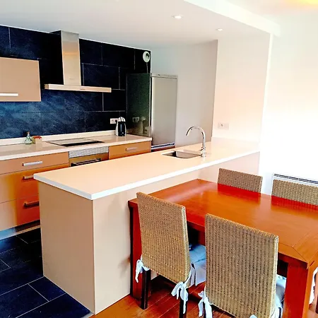 Les Ferreries Apartment *